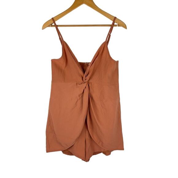 HYFVE‎ BELLA ROSE BEACHSIDE RETREAT V-NECK ROMPER IN RUST NWT WOMEN'S SIZE LARGE - Picture 3 of 13